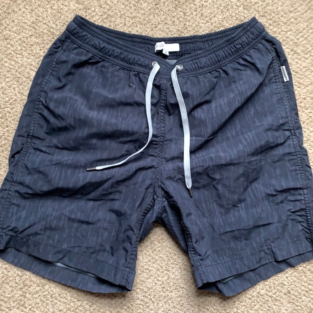 Onia Charles swim trunks Size S